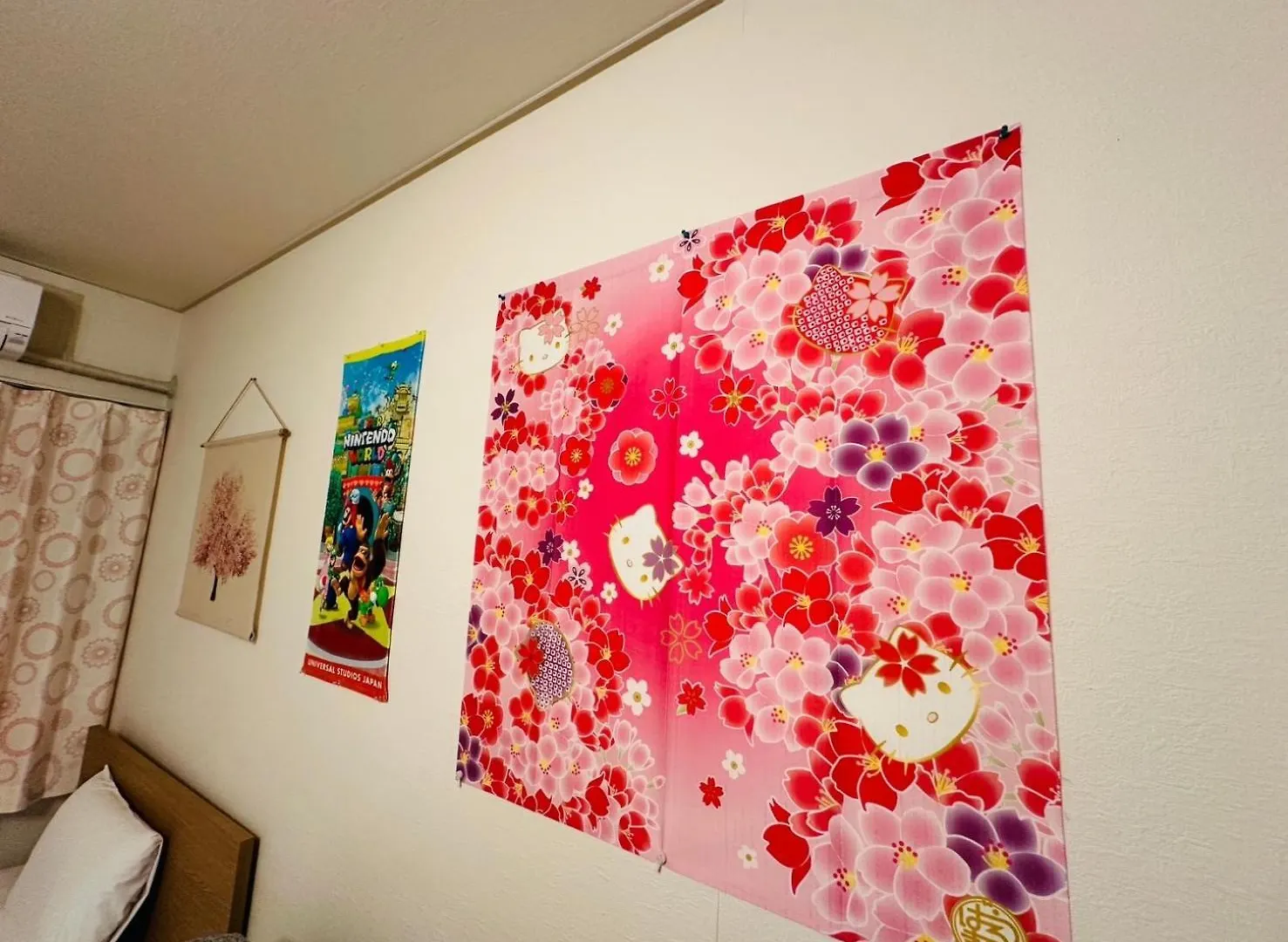 211Gblhouse,難波,道頓堀,黒門市場など主要観光地へすぐの好立地usjへもすぐ!駅から1分のおしゃれなお部屋! Osaka Japan